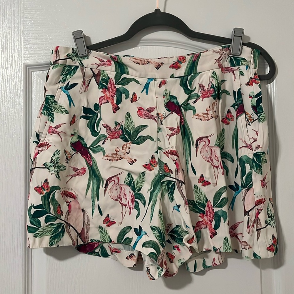 And Taylor shorts